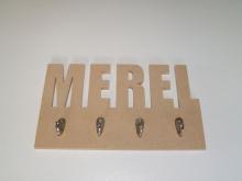 Houten naam met letter M